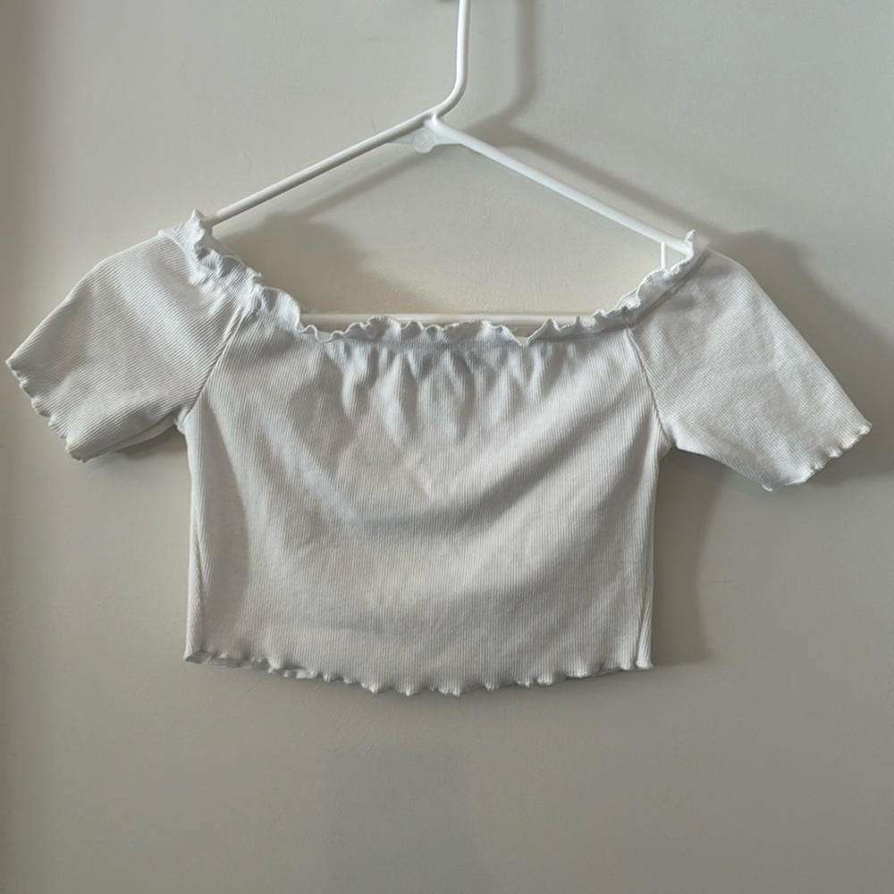 SHEIN Ribbed Off-The Shoulder Crop Tee